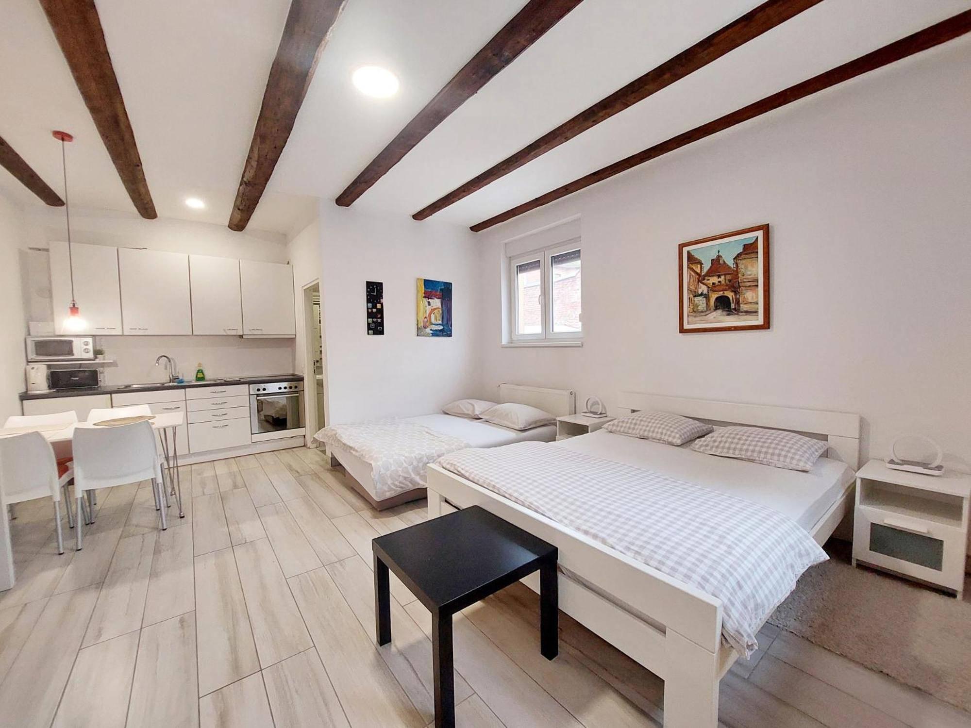 Home Away From Home - Apartment Ilica Zagreb Ngoại thất bức ảnh
